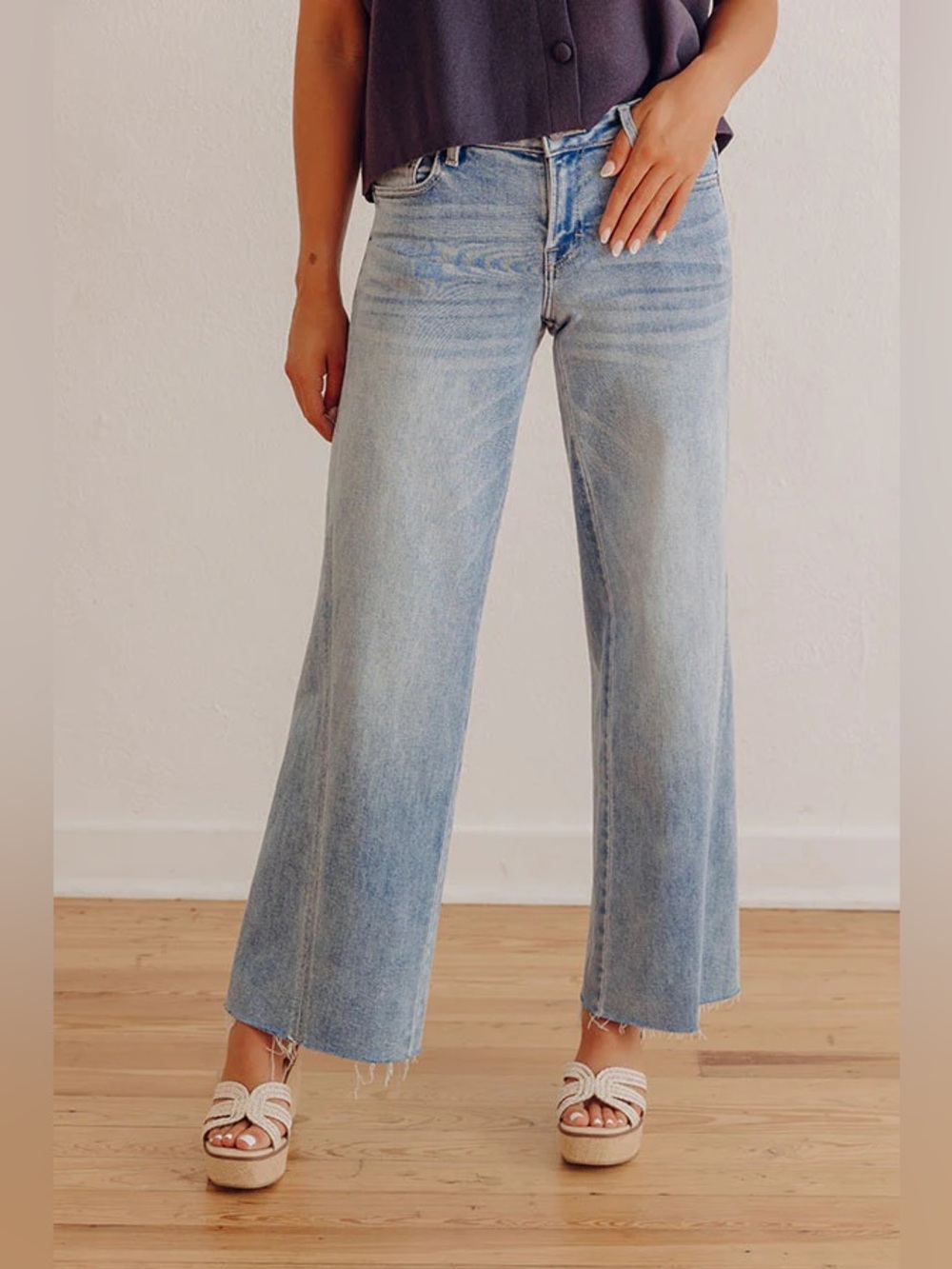 Hidden Wide Leg Raw Hem 25x26